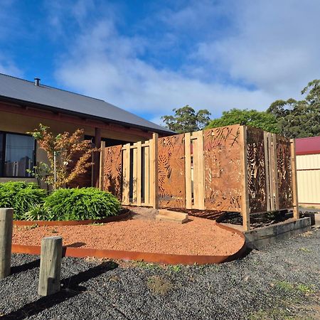 Pemberton Japanese Garden Studio 2025 Winner Travellers Award Exterior foto